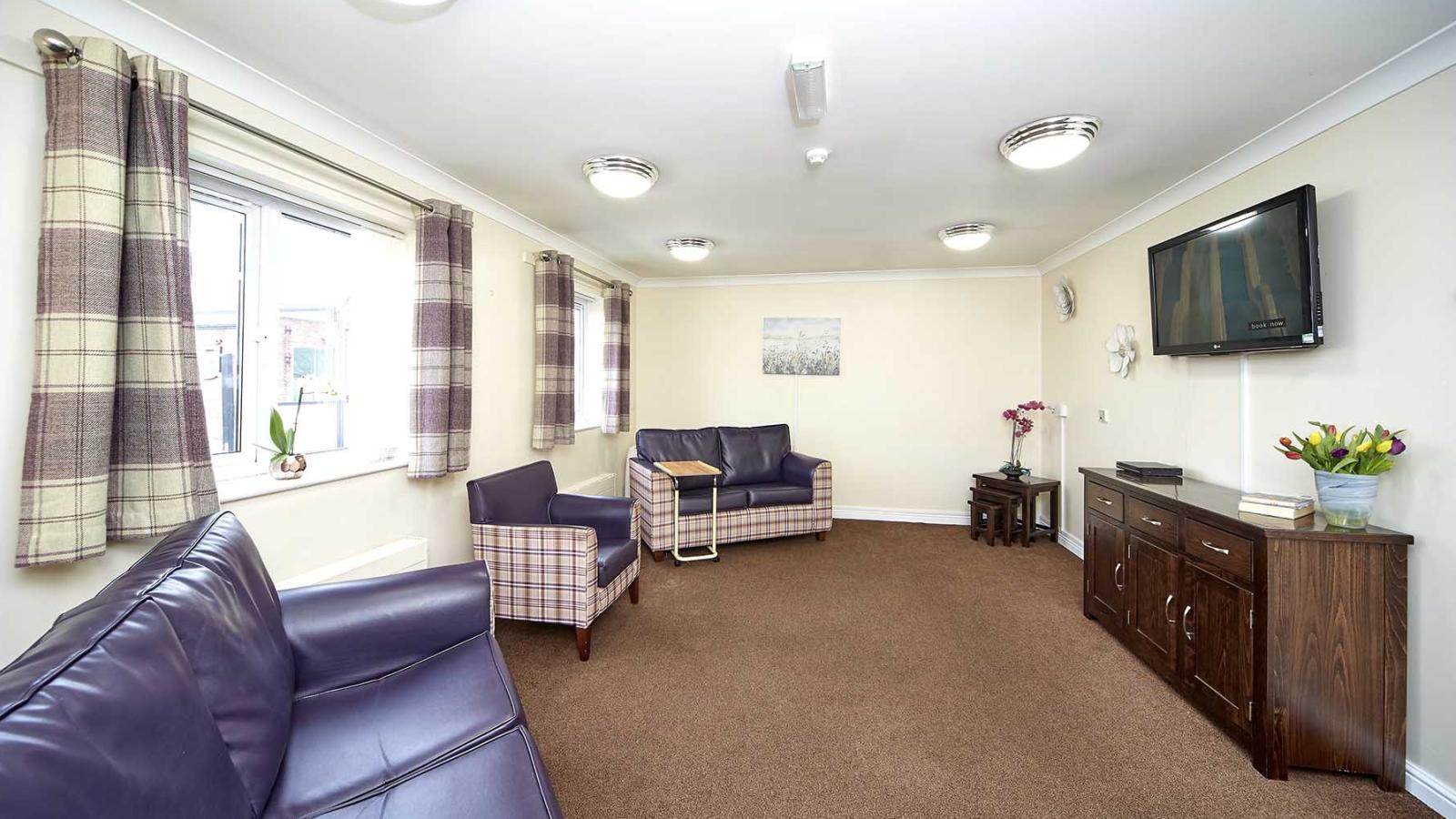 Bridgewood Mews Living room