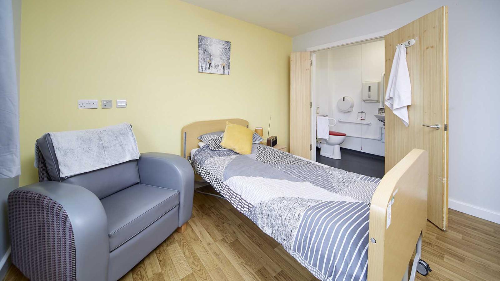 Bridgewood Mews Bedroom