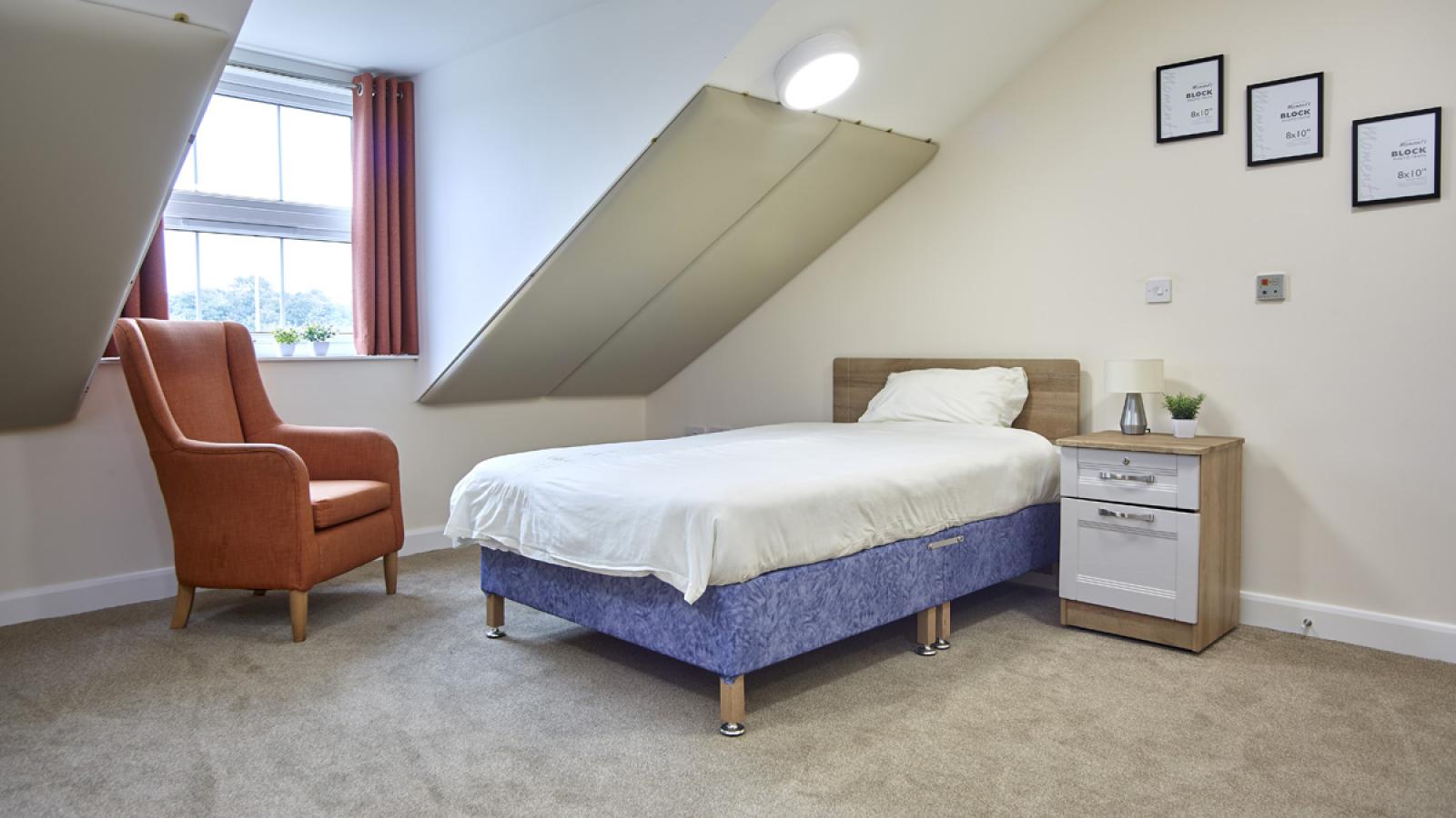 Copperfields bedroom