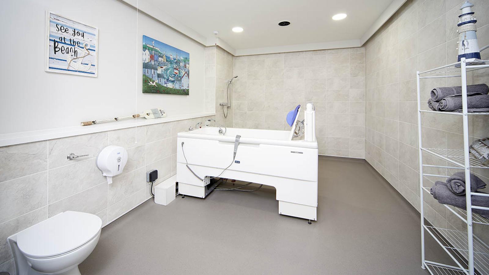Bennett Court accessible bathroom