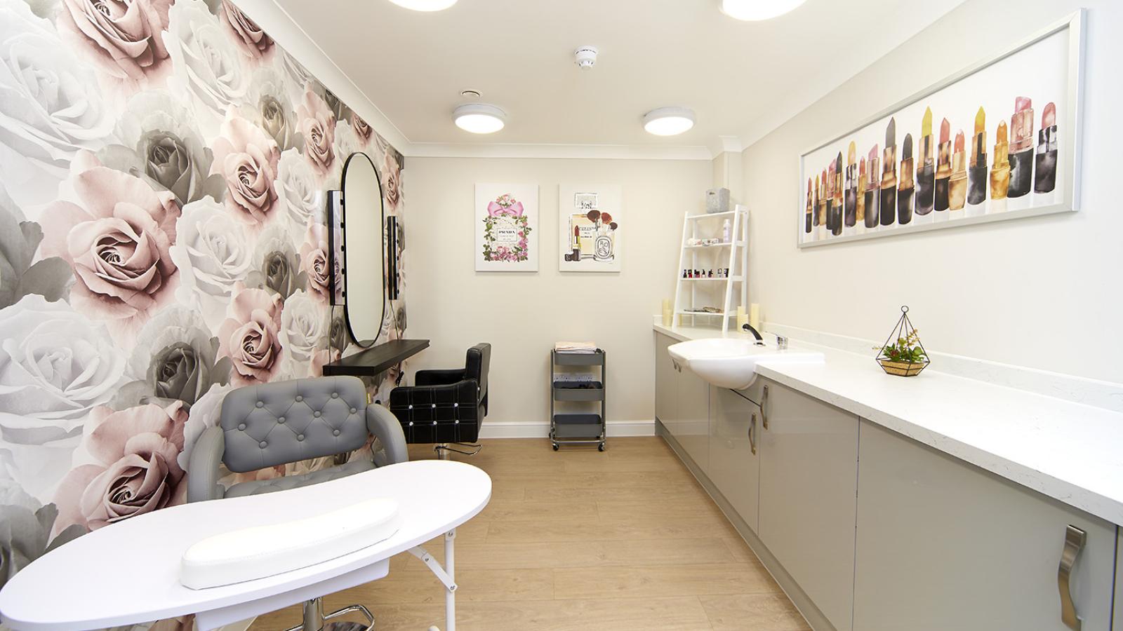 Woolston House salon