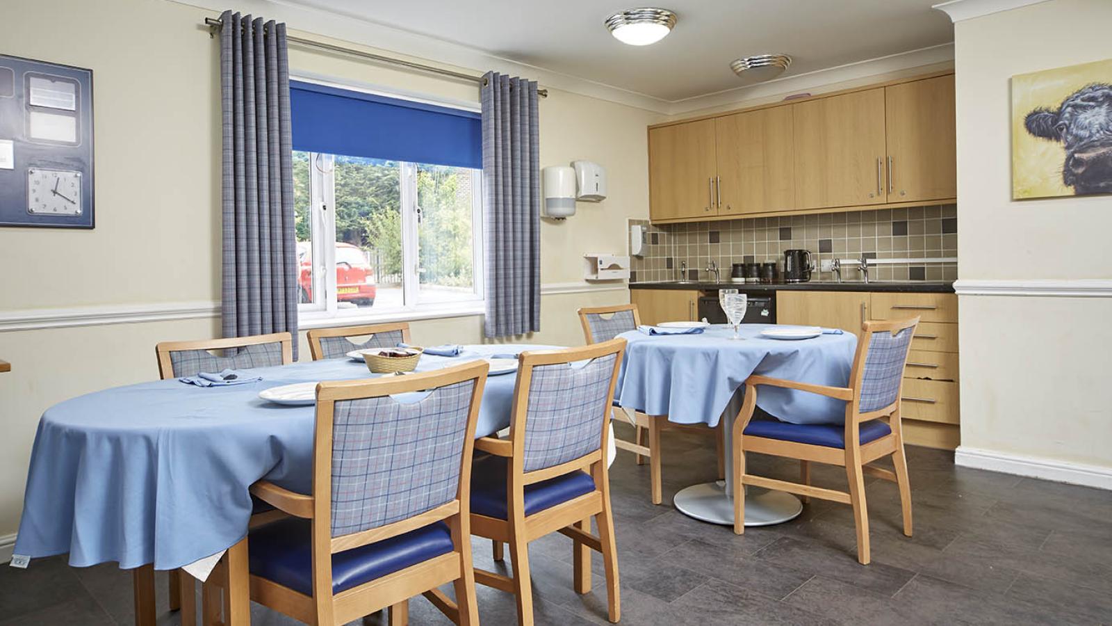 Ravensdale dining room