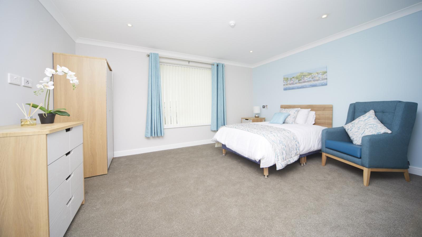 Edgewater bedroom