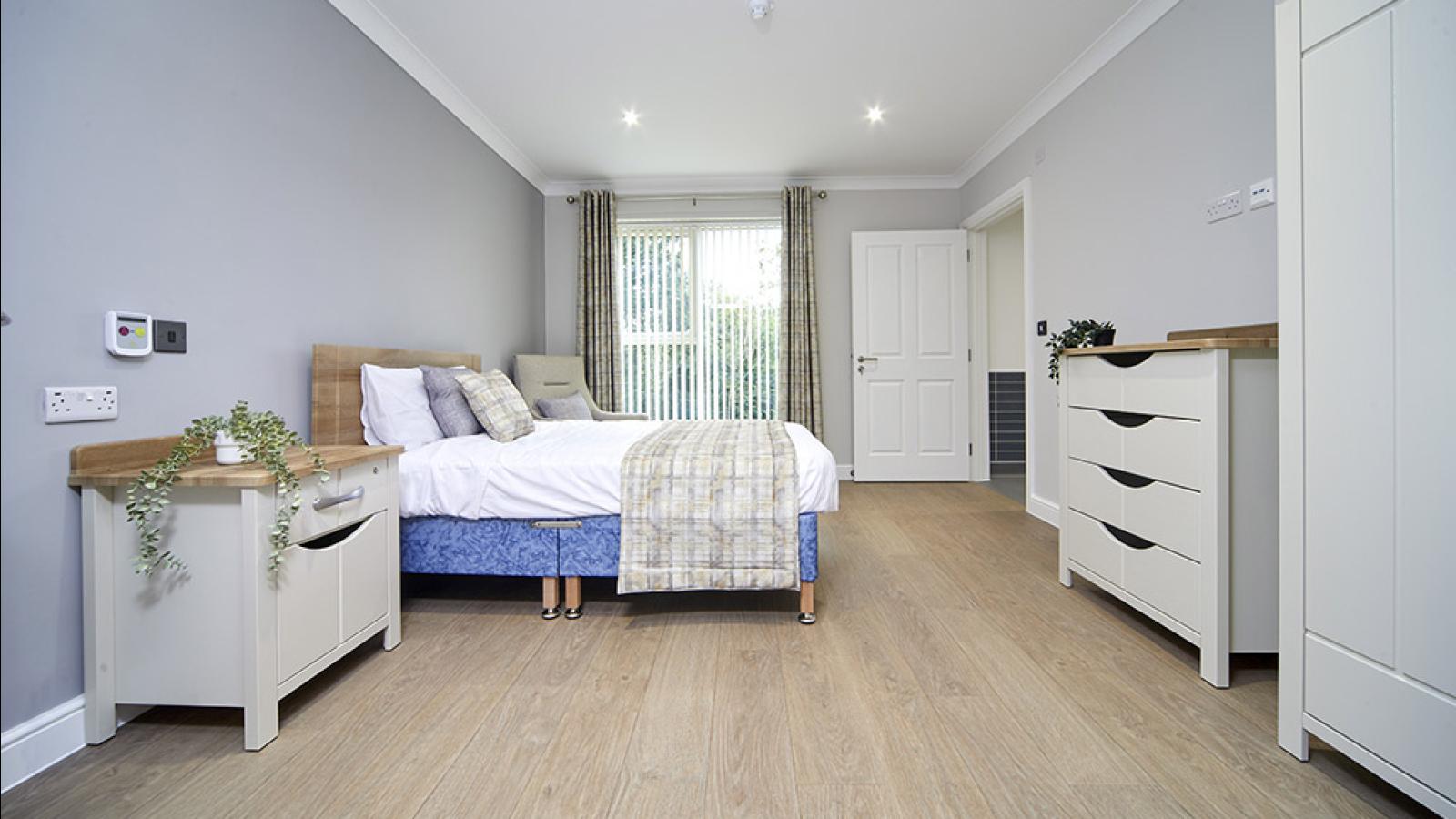 Woodside Place bedroom